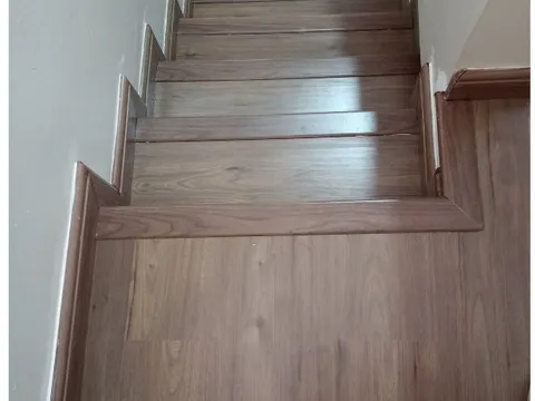 Piso Vinílico/Laminado — Ferrari Planejados, foto 3